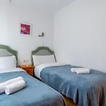 Apolo Vi Inftour